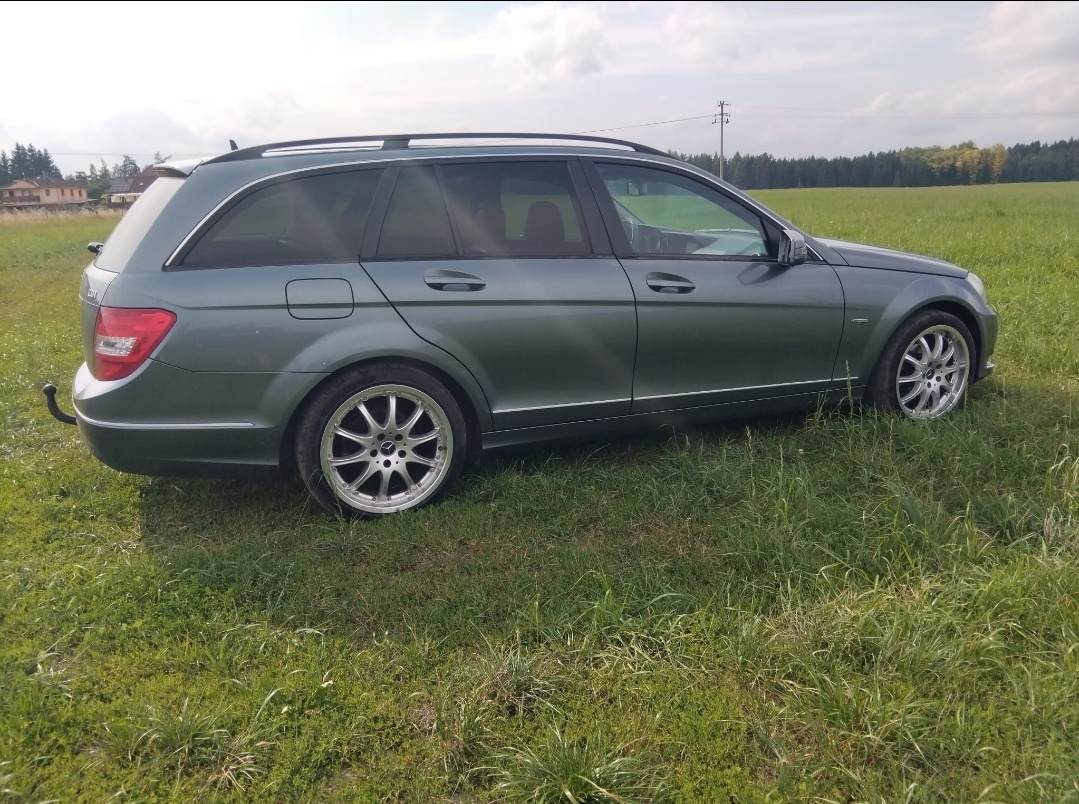 Prodam Mercedes 180 C - 9