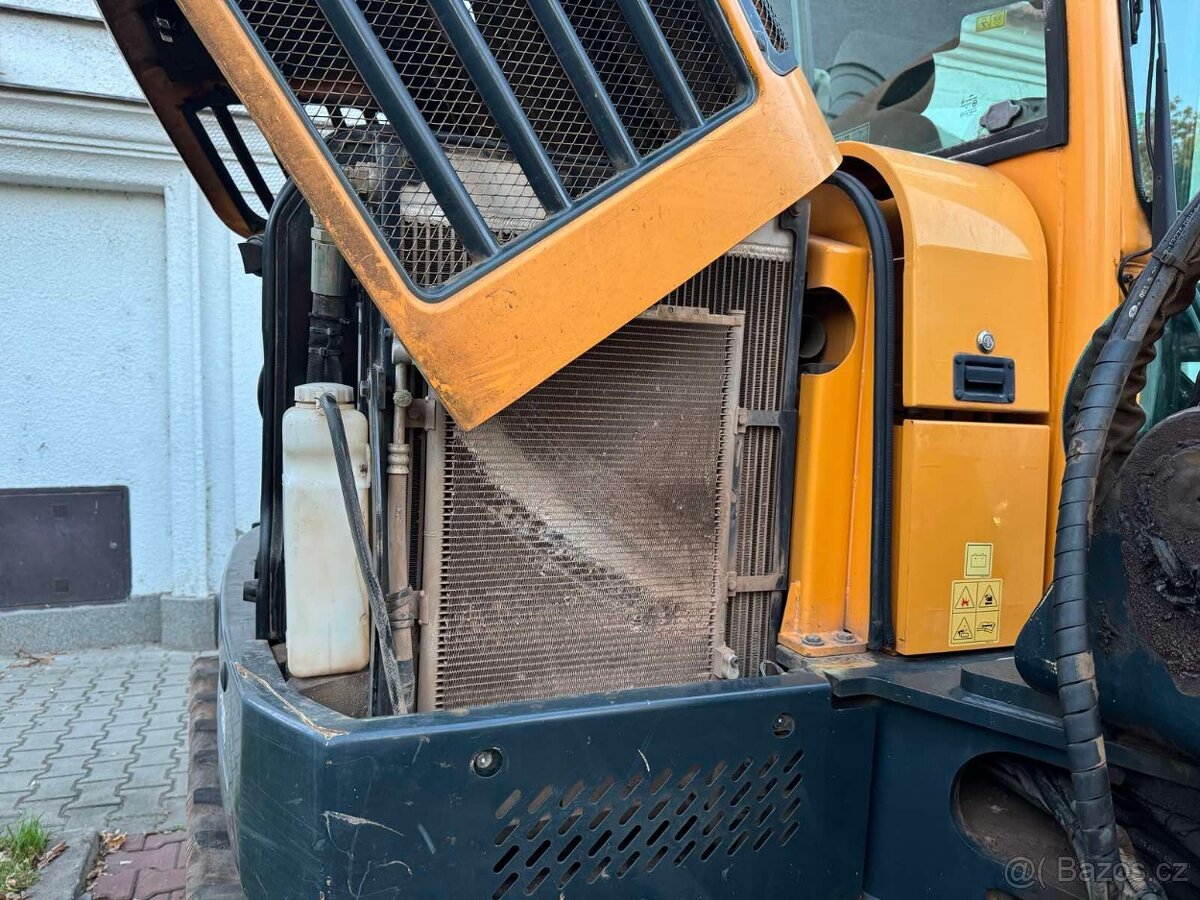 Pásový bagr Hyundai ROBEX 80CR-9A - 9