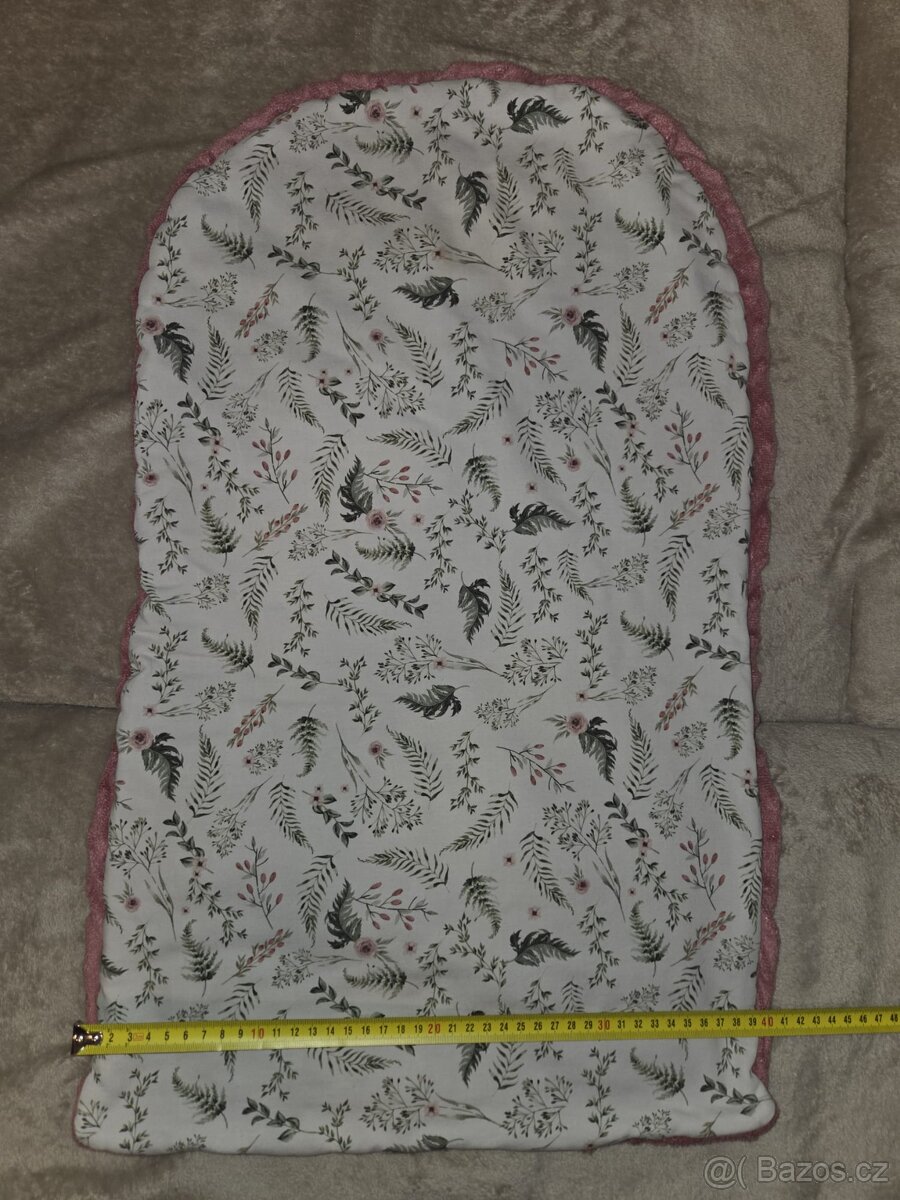 Hnízdo pro mimino - set - 9