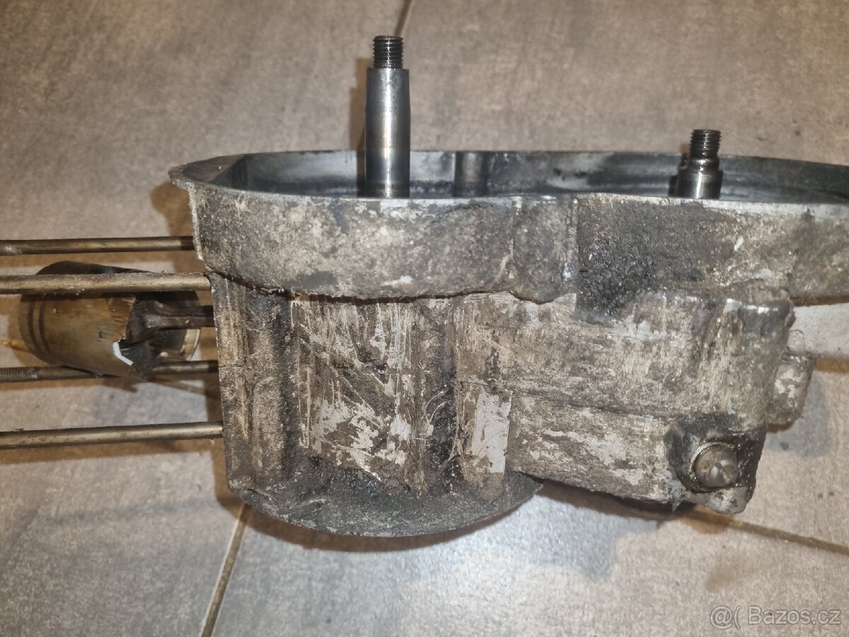 Polomotor babetta 210 - 9