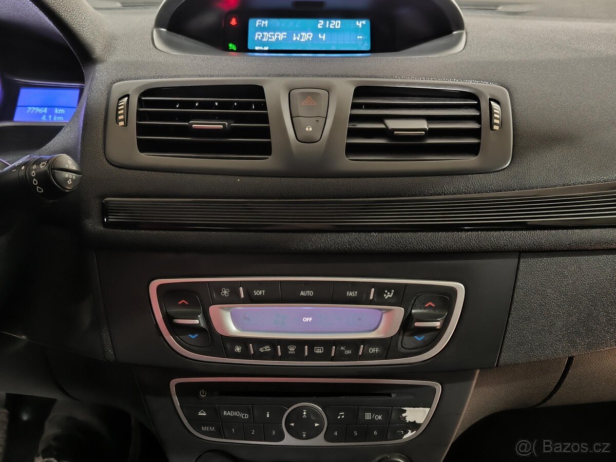 Renault Fluence 1.6i , 81 kW benzín, 2010 - 9