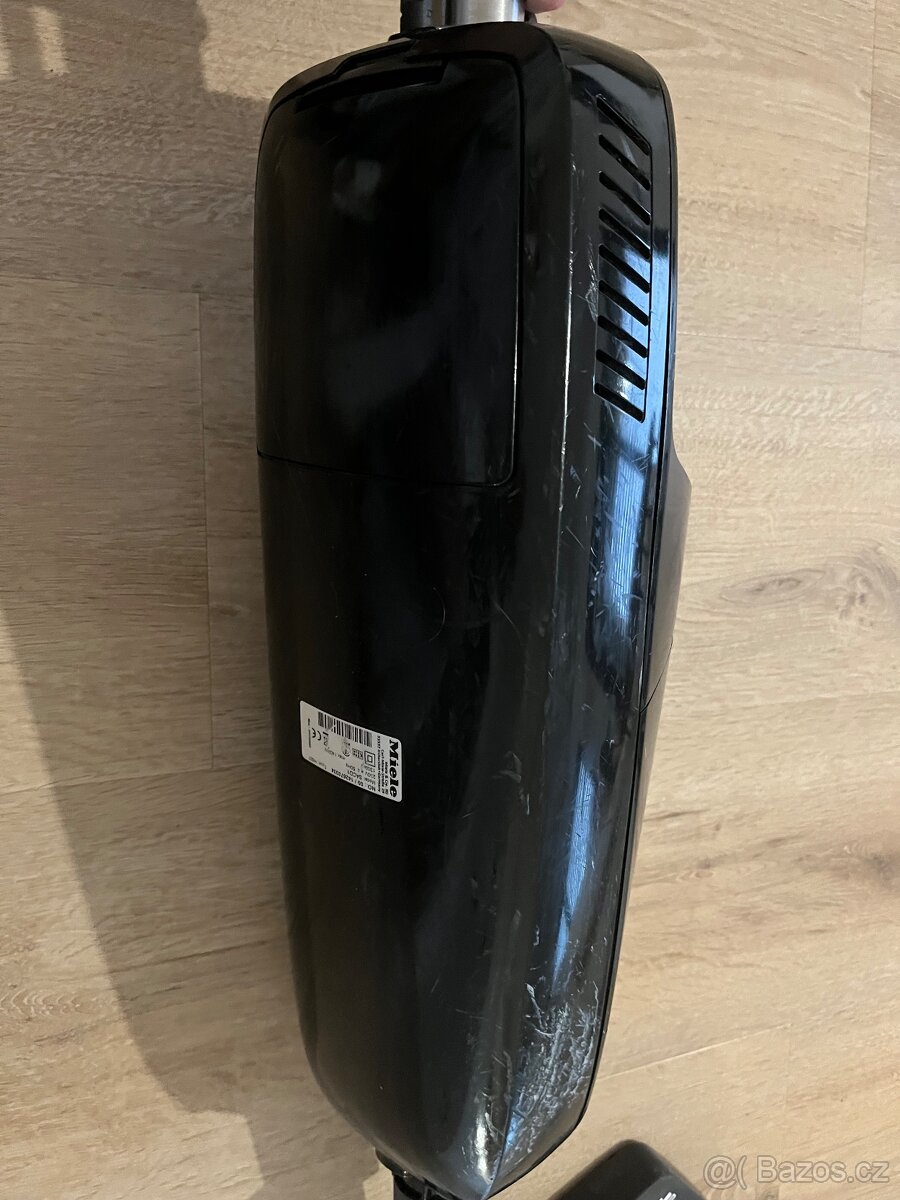 Vysavač Miele - 9