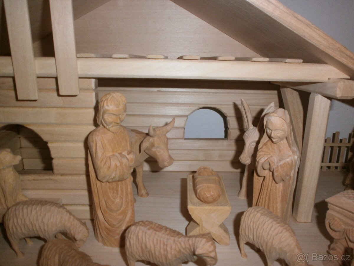 Ručně vyřezávaný český betlém 14a7 - 9