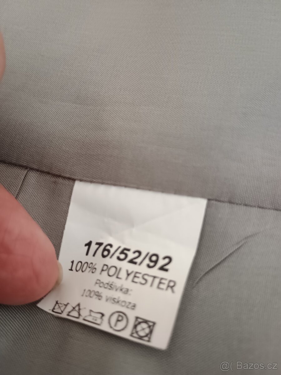 Pánský oblek s vestou. - 9