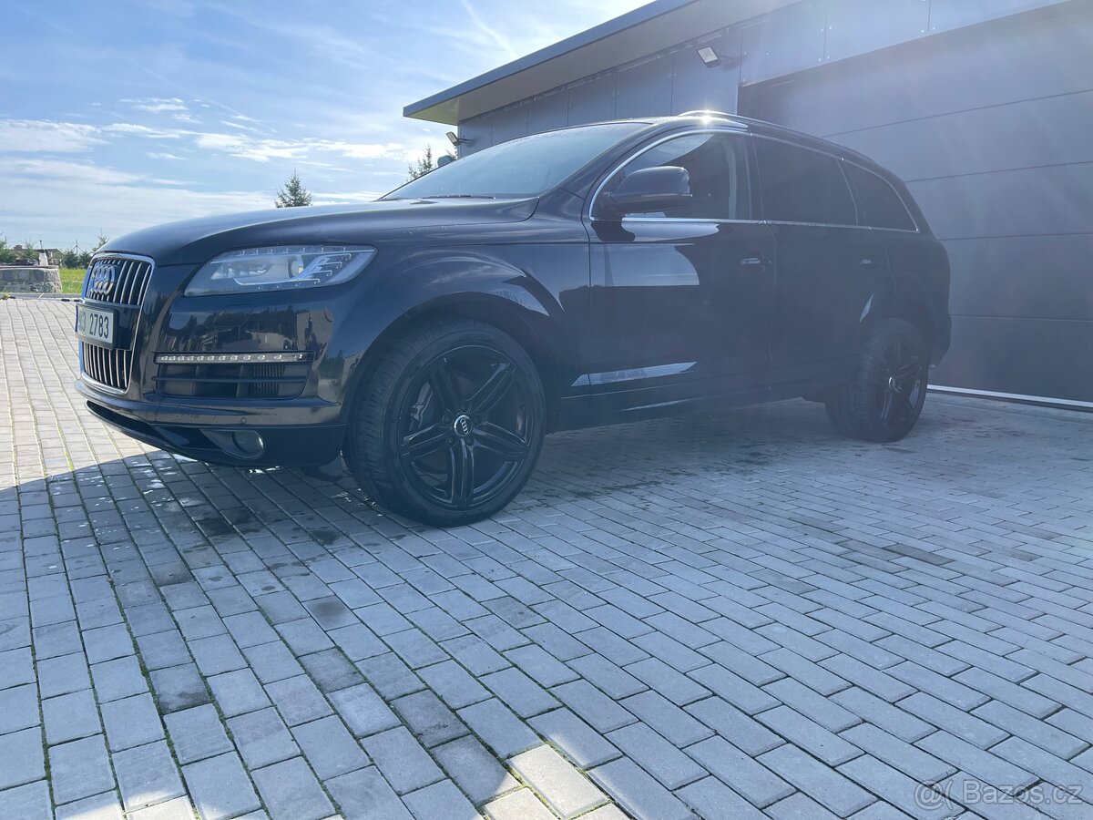 Audi Q7 3.0 tdi Quattro r.v 2013 7 míst - 9