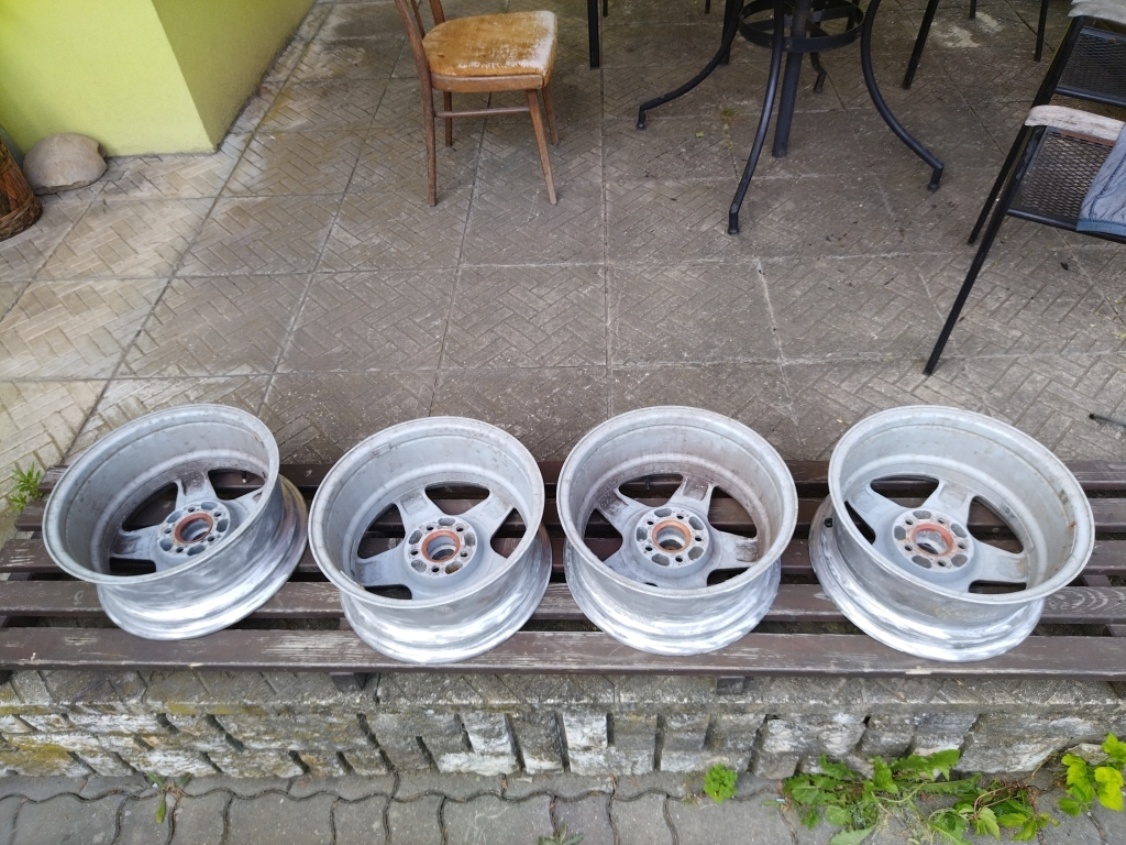 ALU disky DEZENT - 5x100 R15 ET38 - 9