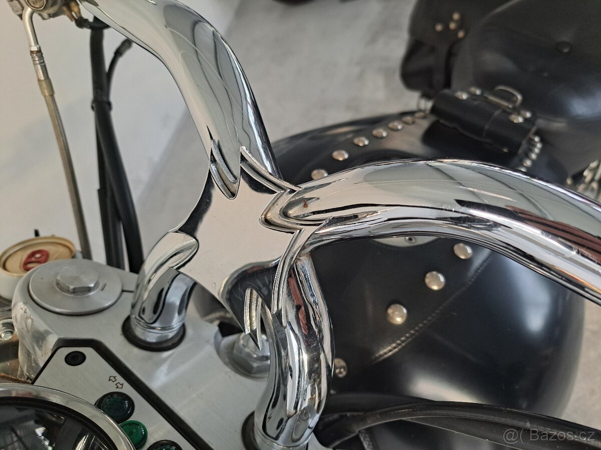 Suzuki VZ 800 Marauder - 9