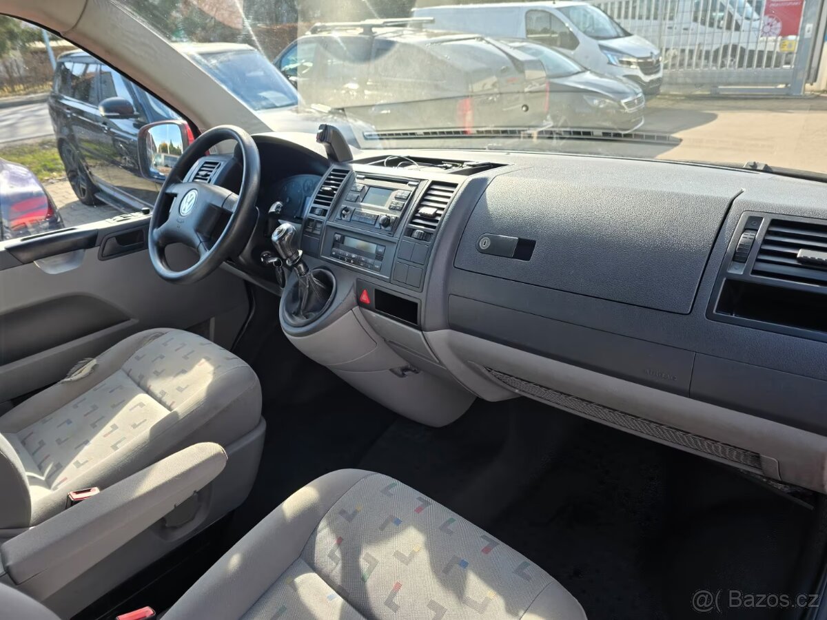 VW T5 CARAVELLE 2.5TDI 4MOTION TOP STAV - 9