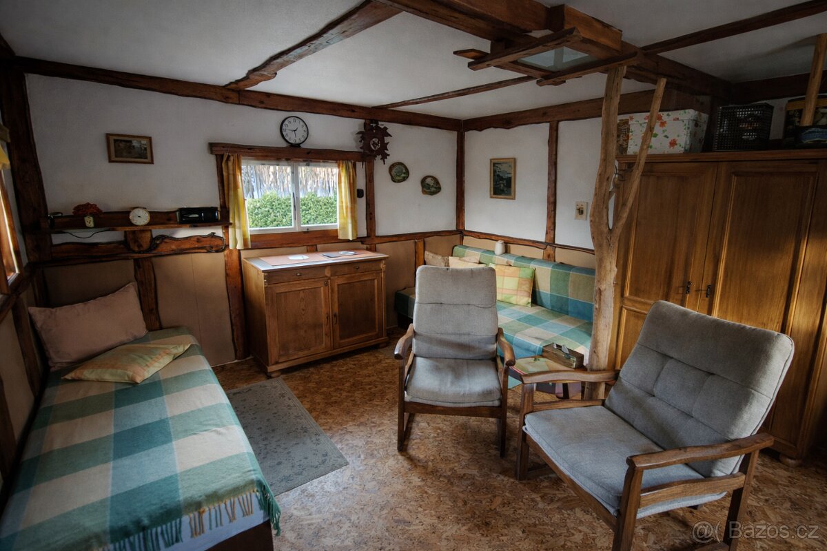 Chata 37m2 s pozemkem 497m2 - Hoješín, Seč - 9