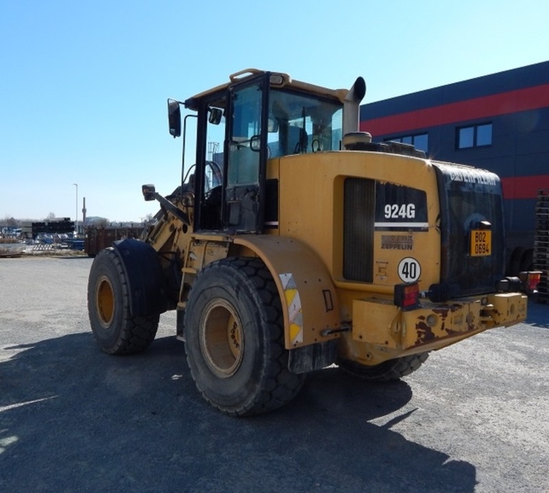 Kolový nakladač CAT 924G - 9
