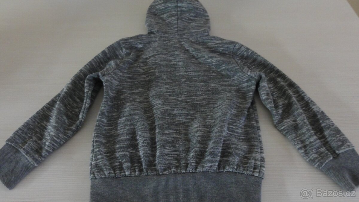 Svetřík, mikina velikost 122/128 a svetr a mikina vel. 122 - 9