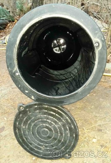 Přečerpávací odkalovací šachta nová menší 150L / větší 250L - 9