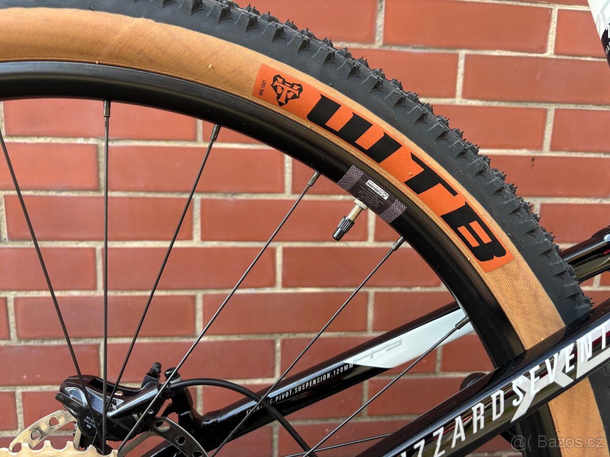 Celoodpružené kolo Rock Machine Blizzard XCM 70-29 - 9