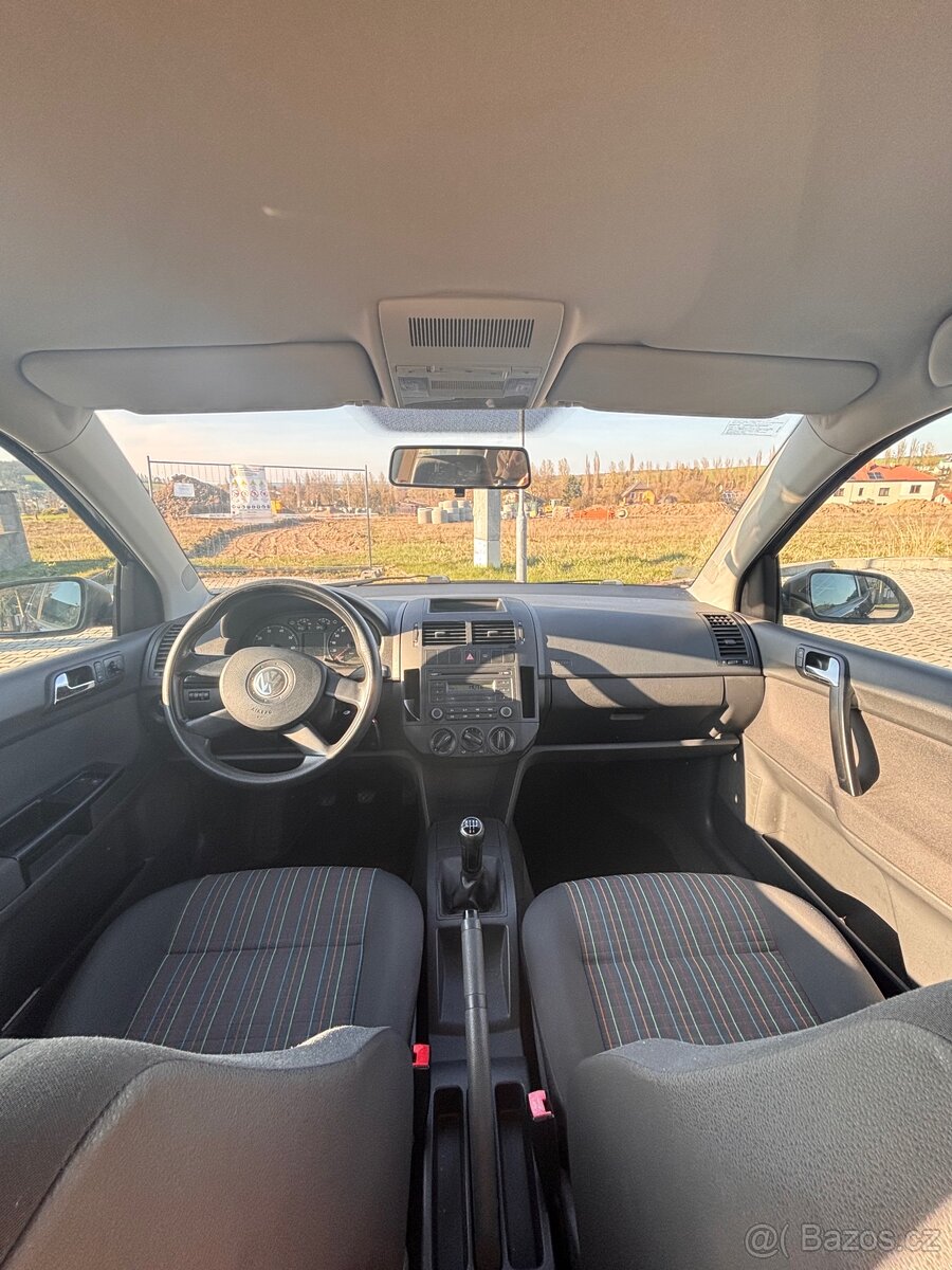 Volkswagen Polo r.v. 2005 - 9