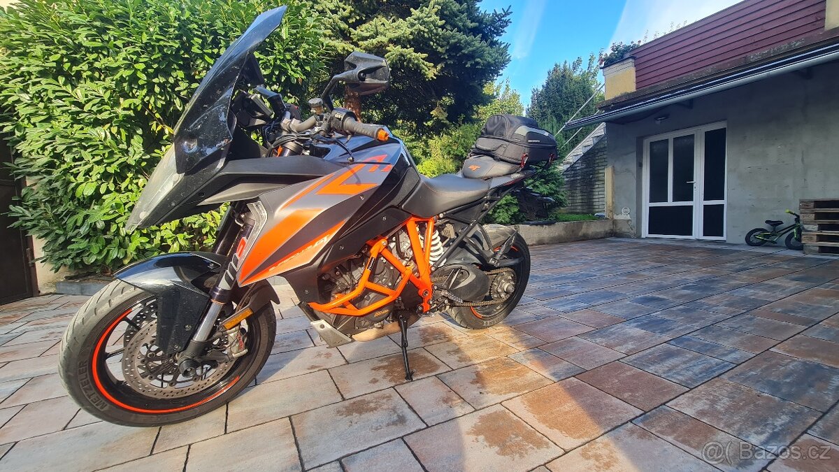 KTM Superduke 1290 GT - 9