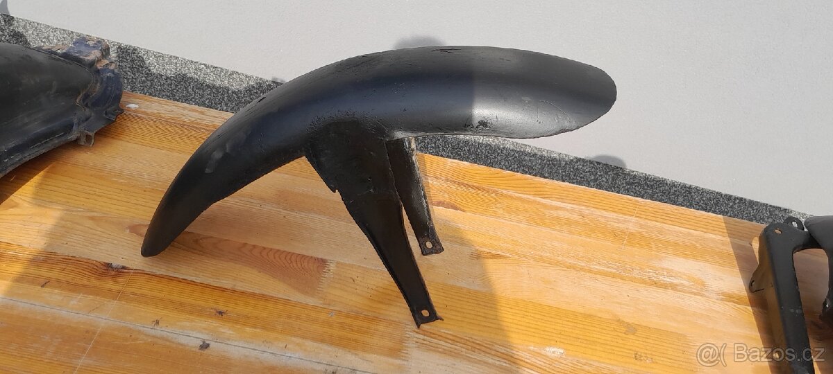 Prodám blatníky Jawa k. 3x - 9