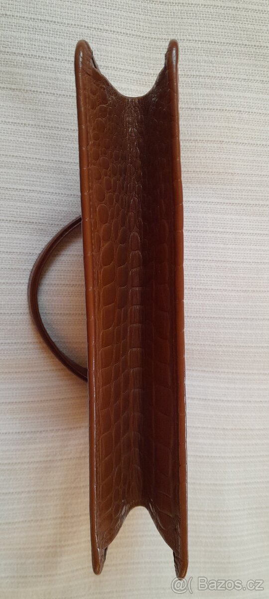 Vintage kožená kabelka v kovovém rámu - 9