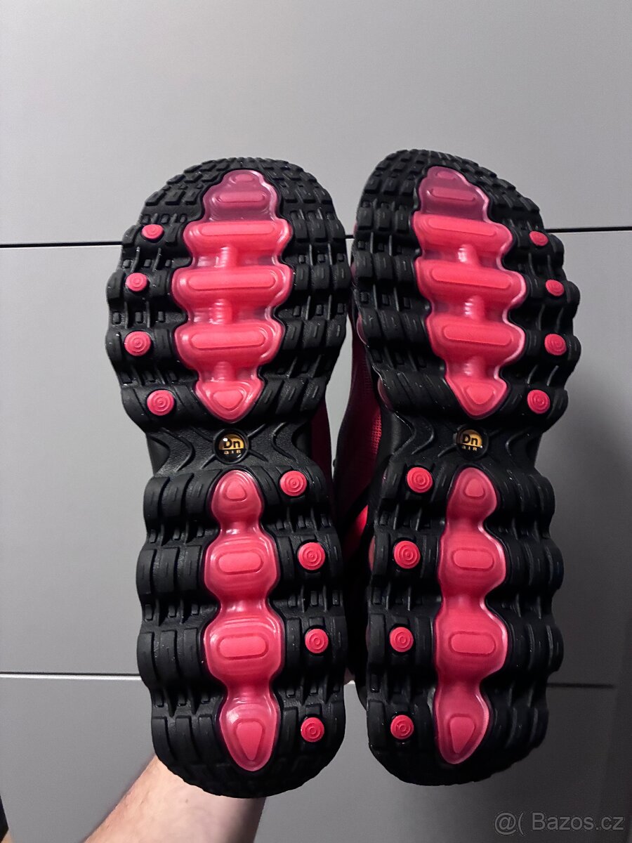 Tenisky Nike Air Max DN, vel. 44.5 - 9