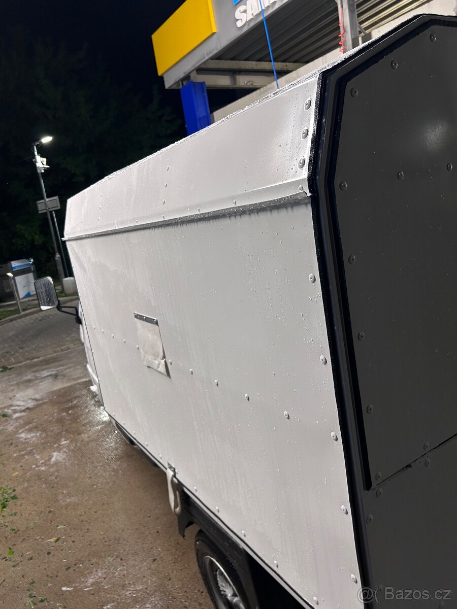 Pojízdná prodejna foodtruck piaggio ape tm - 9