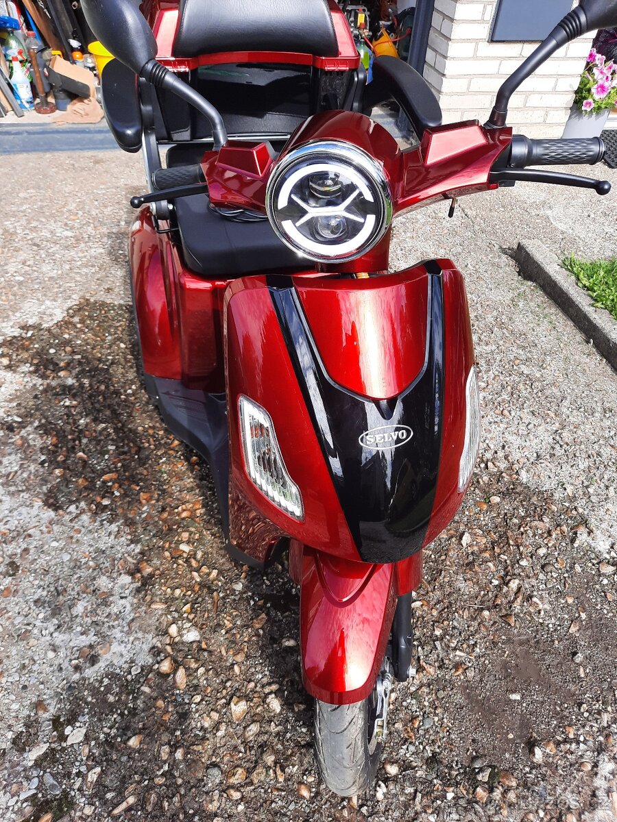 Elektricka tříkolka skutr vozik selvo Li- pro Li-EB - 9