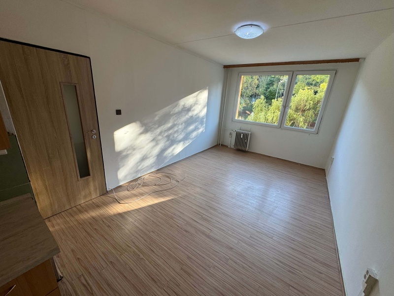 Pronájem bytu 2+KK v Mostě - 9