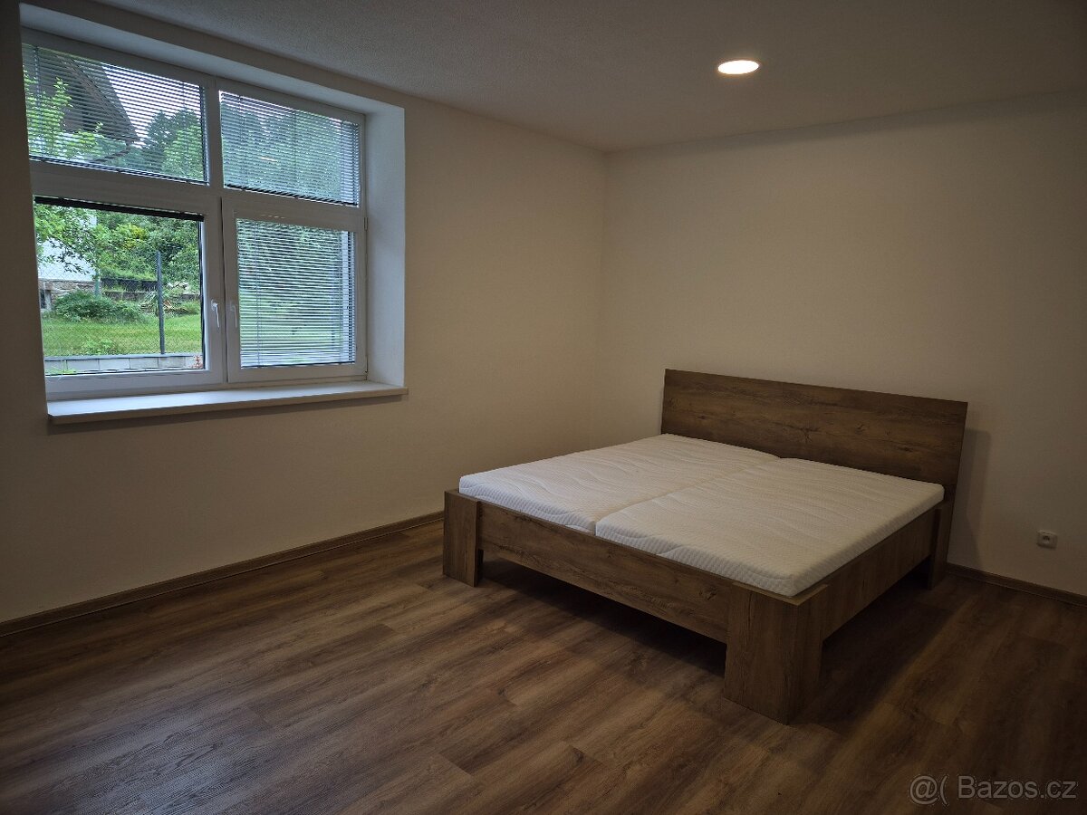 PRONÁJEM BYTU 2+1 110m2 - NÝRSKO - 9