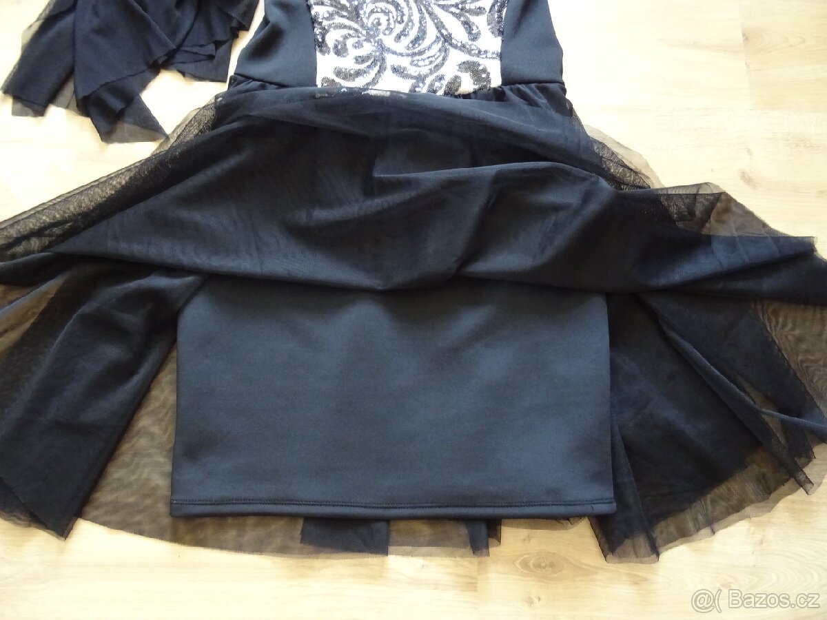 Černé plesové šaty s flitry - 9