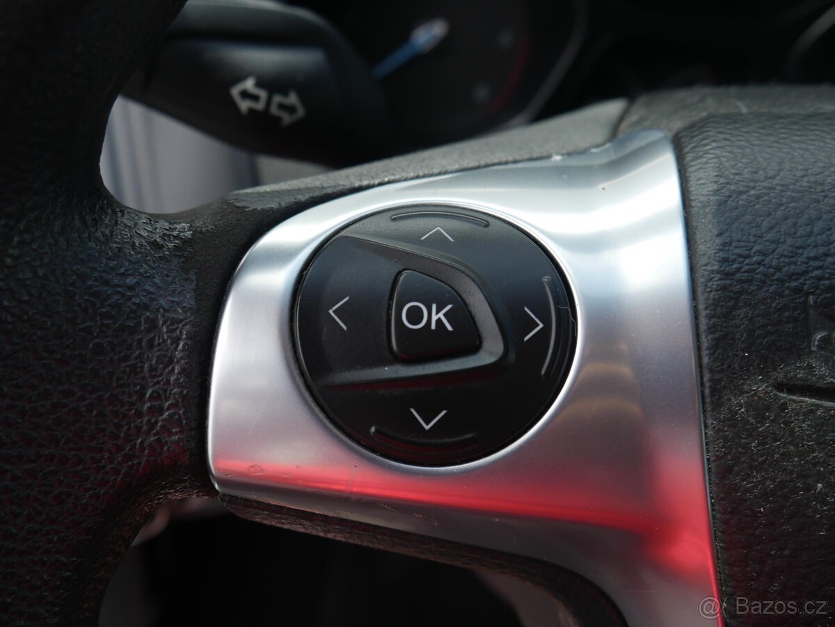 Ford Focus 1.6 TDCi , 85 kW nafta, 2011 - 9