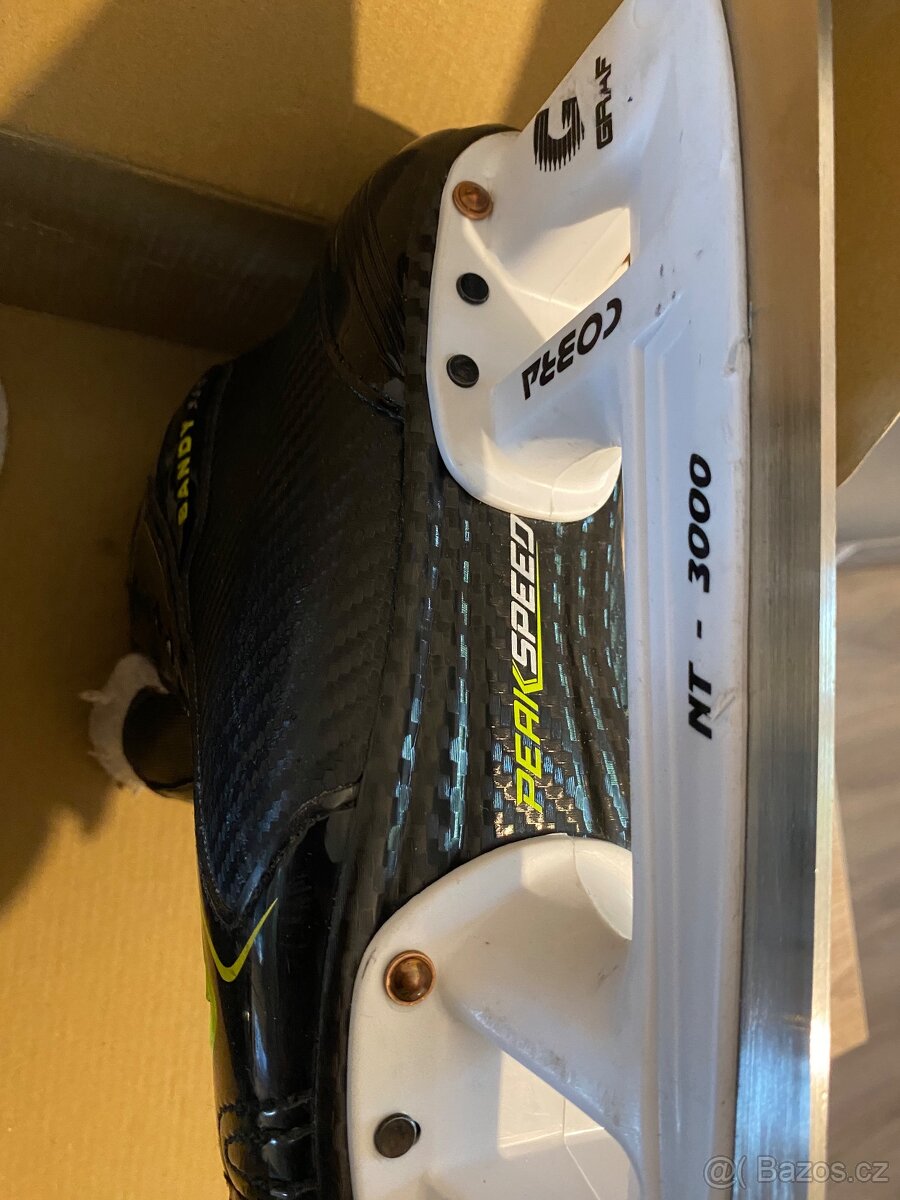 Brankářské brusle graf 520 - 9