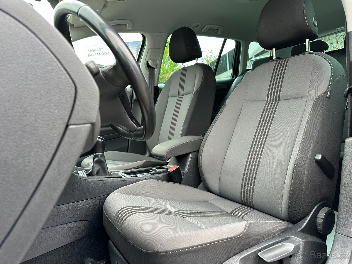 Volkswagen Golf 2016 - 9