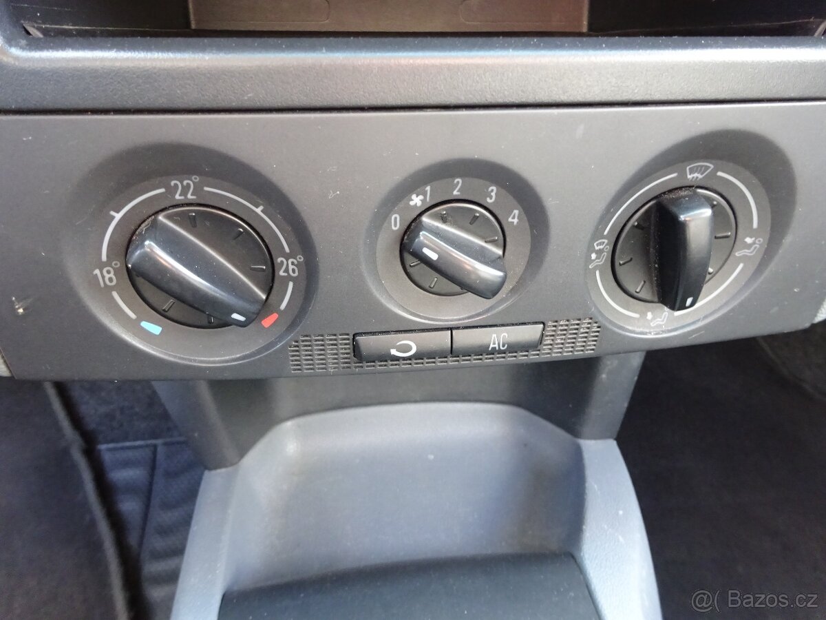 Škoda Fabia 1.9 SDI Combi r.v.2003 (STK:4/2027) - 9