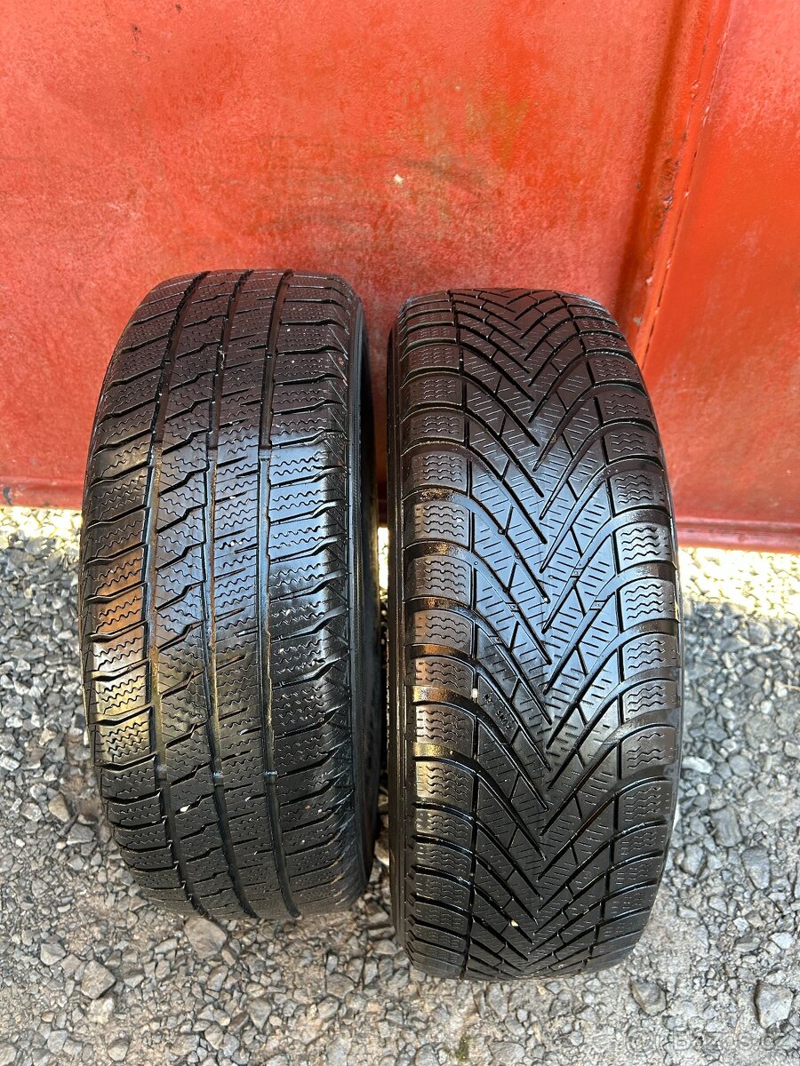 Prodám gumy 185/60/15. - 9