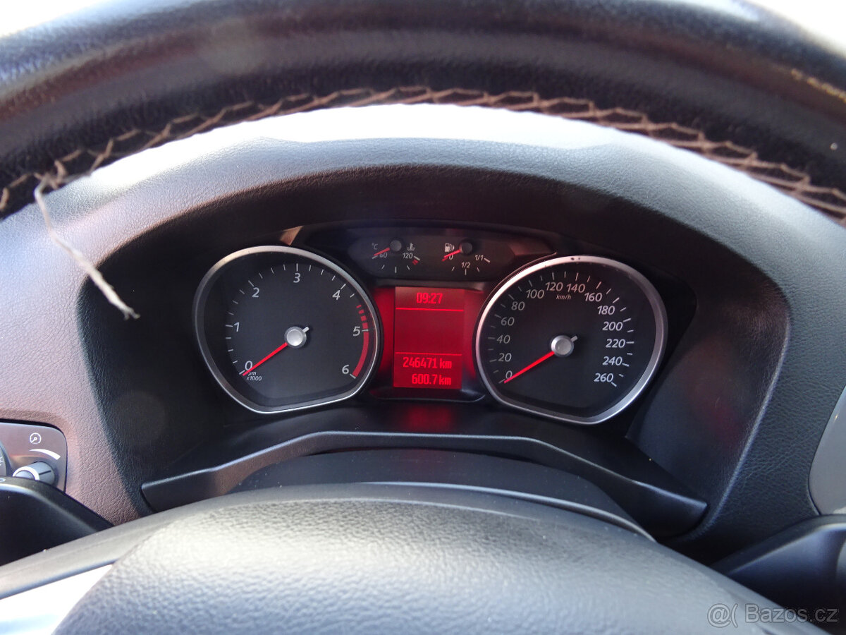 Ford Mondeo 1.6TDCi,85kW,klima,tažné.z - 9