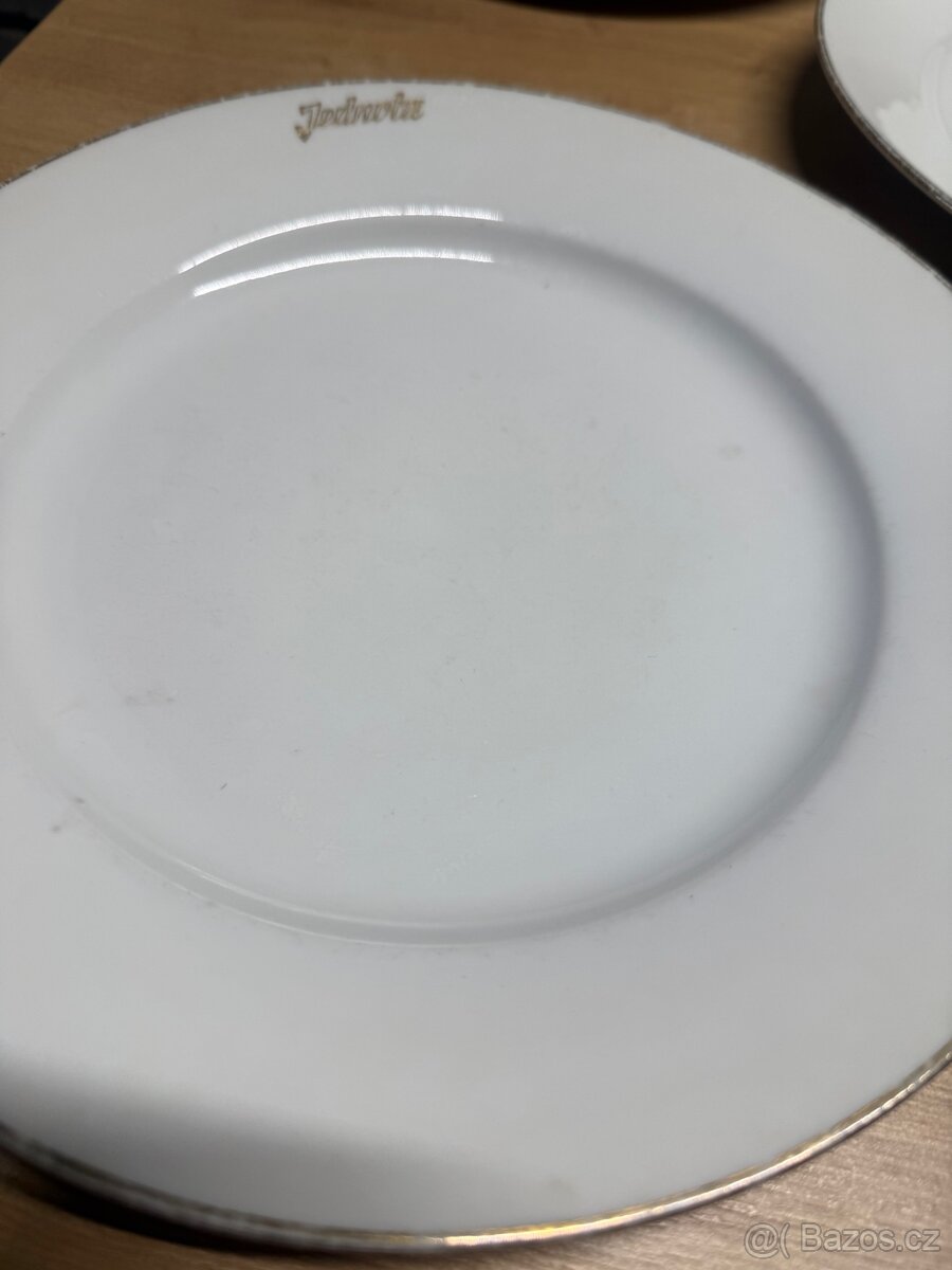 Jednota mělké talíře - 2 sety 8 kusů - 9
