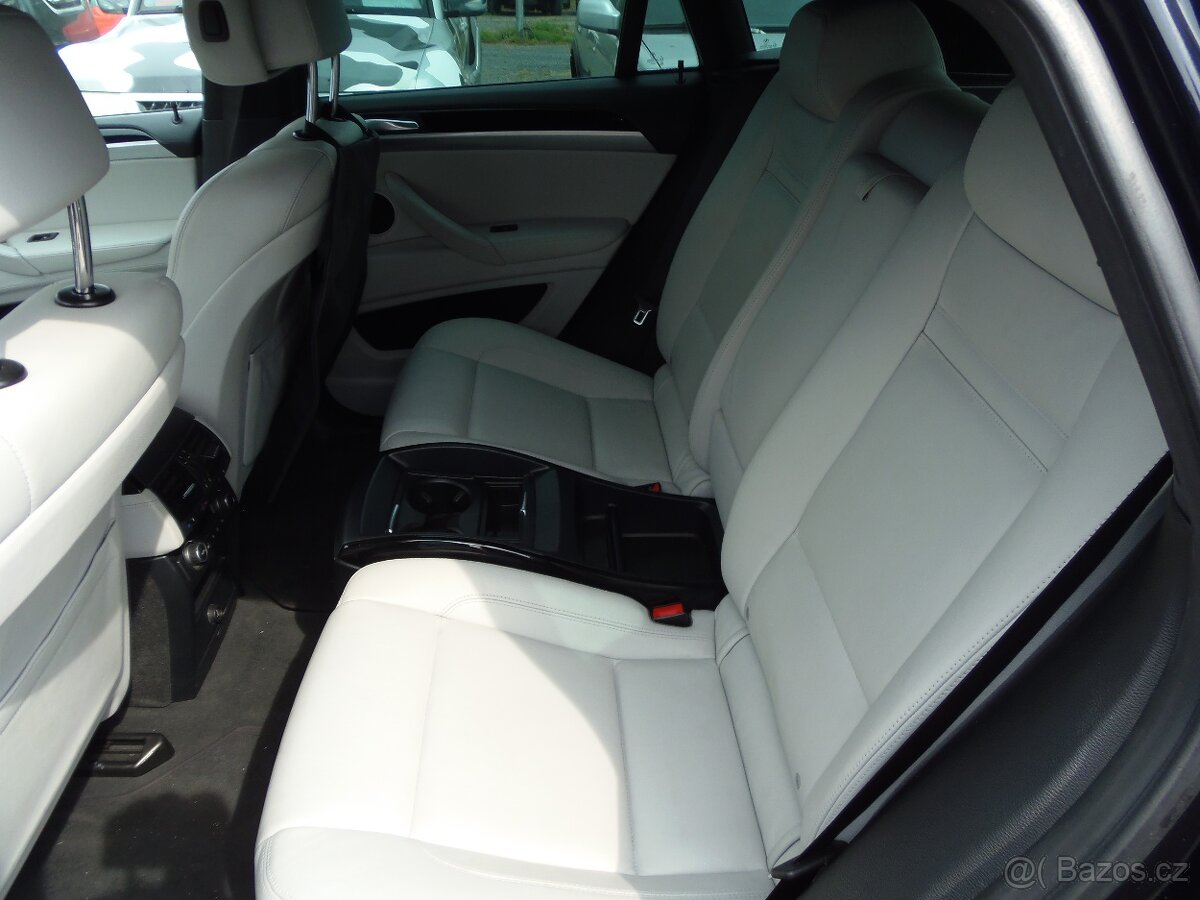 BMW X6M - 9