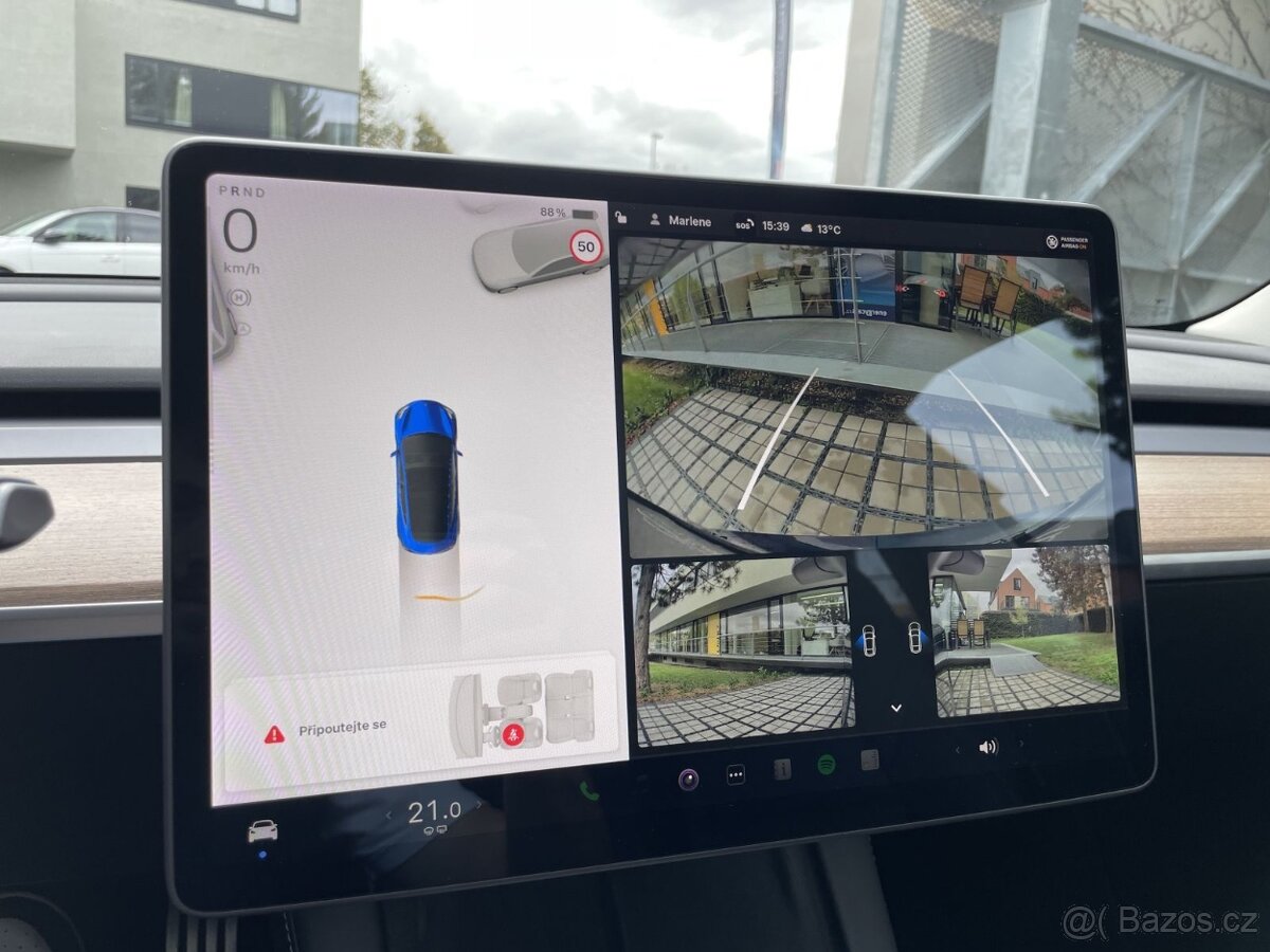 Tesla 3 Performance - 9