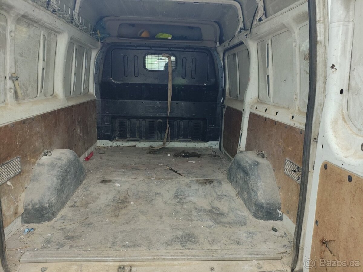 Ford Transit 2,2 TDCi 74kw - 9