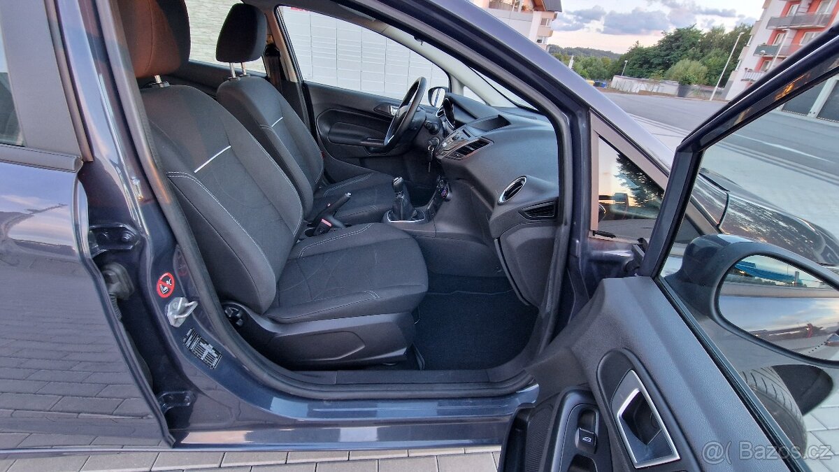 Ford Fiesta benzín r.v. 2014 - Vyjímečný stav - 9