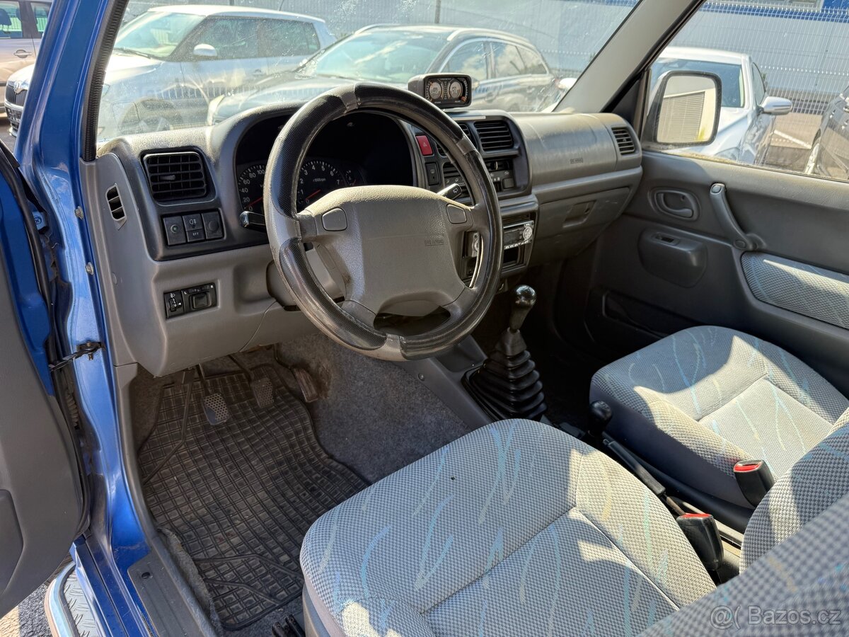 Suzuki JIMNY 1.3 - 9
