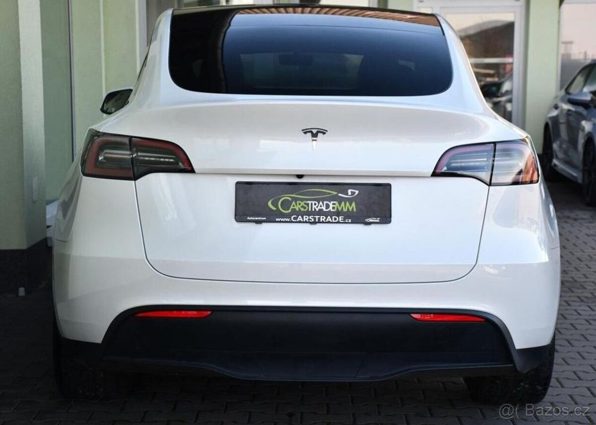 Tesla Model Y RWD PANO 35tis.KM 97%SoH - 9