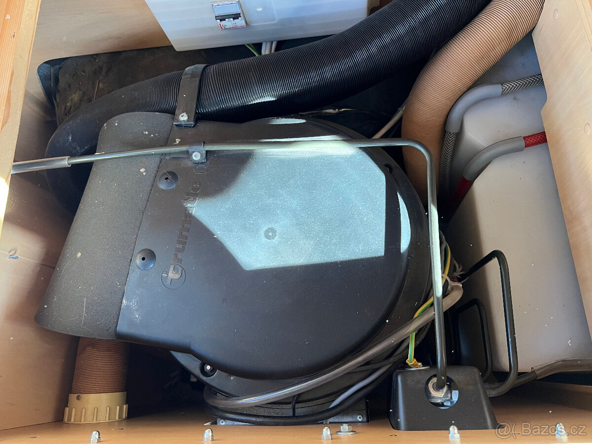 Cestovní obytná dodávka Possl 2.8HDi+Solar,Klima - 9