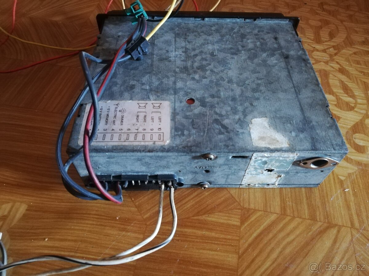 Autoradio/ autoantena - 9