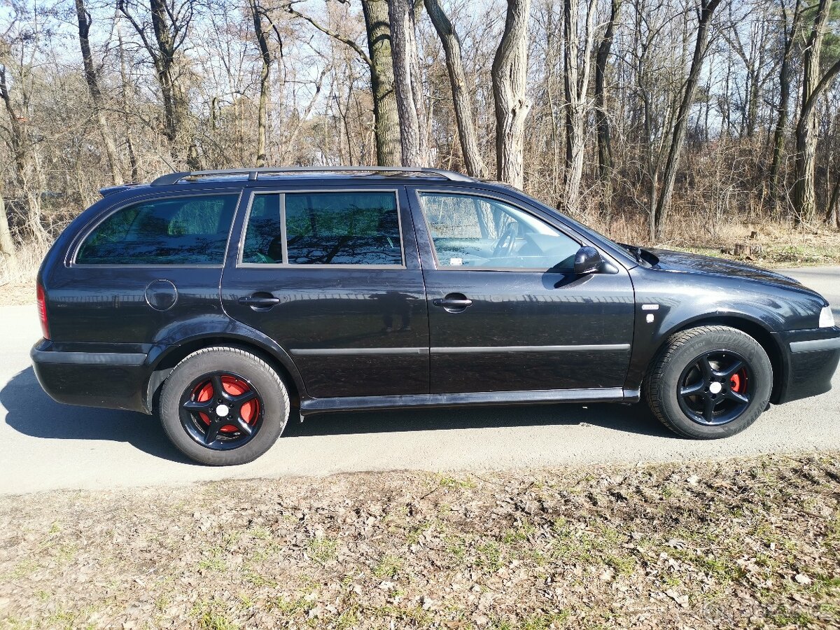 Škoda octavia I combi 1.6 75 kw - 9