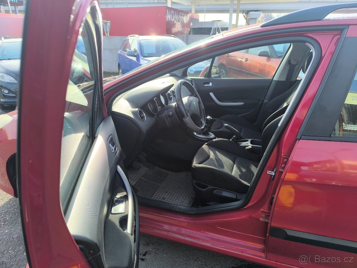 Peugeot 308 SW 1.4i 70kW Urban, Klima,ČR původ - 9