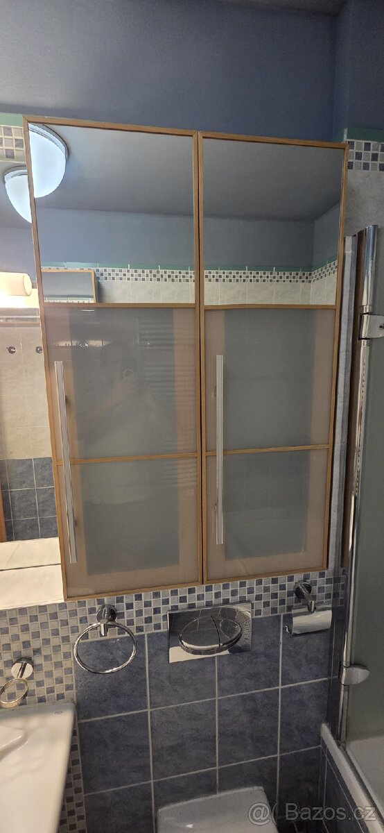 Nábytek do koupelny, skládku - 9