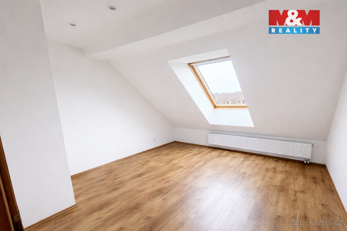 Pronájem bytu 3+kk, 70 m², Líbeznice, ul. Mělnická - 9