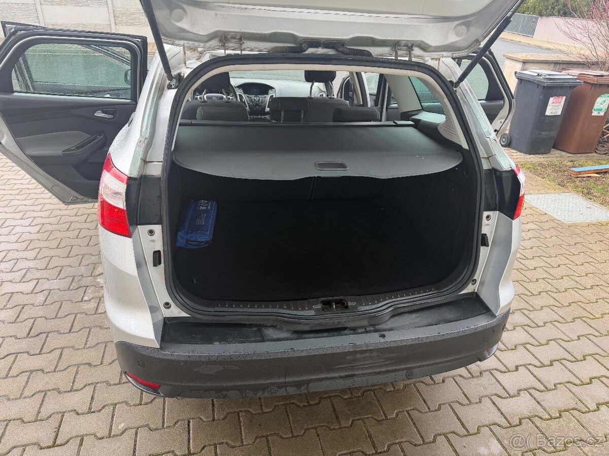 Ford focus combi 1.6 TDCI 70kw R.v.2012 - 9