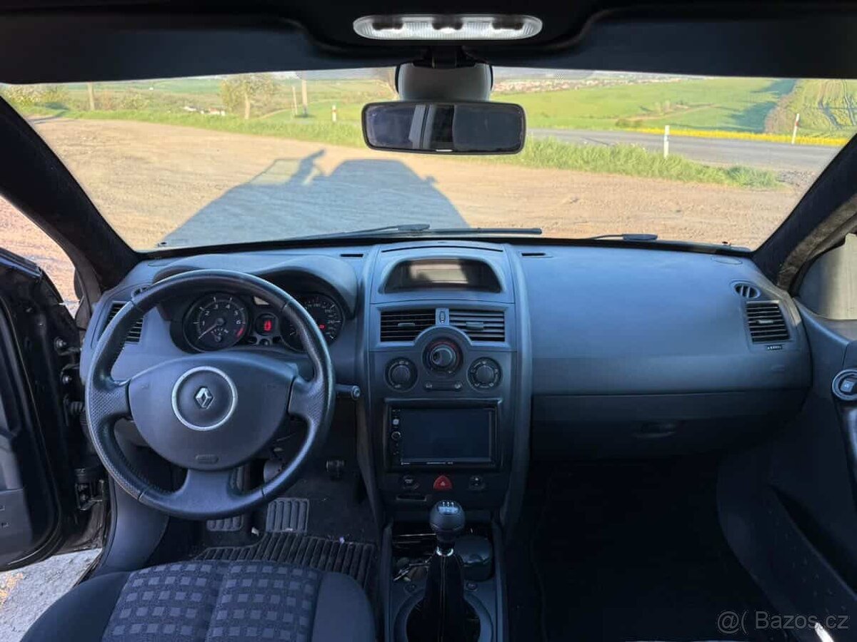 Renault Megane 2 - 9