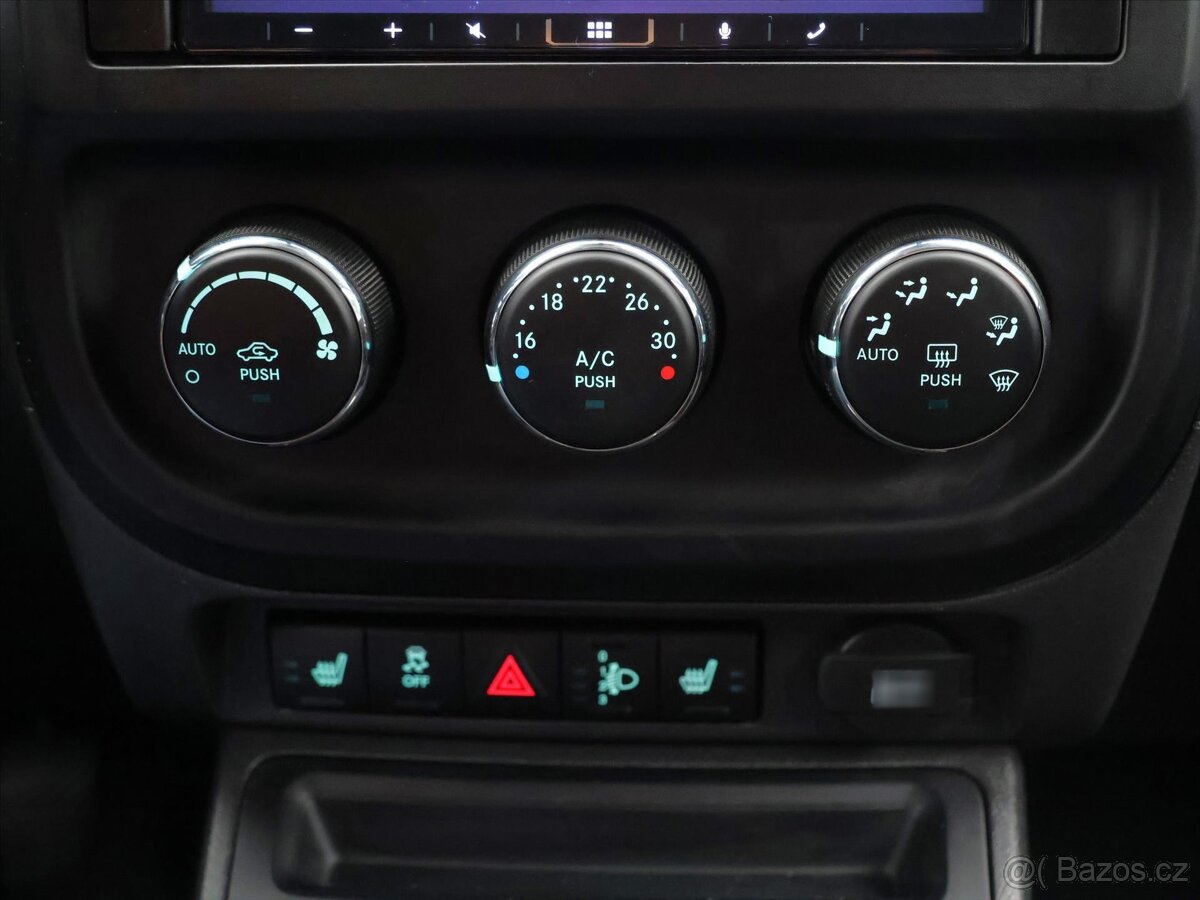 Jeep Compass 2,1 CRD 120kW 4x4 Tažné (2013) - 9