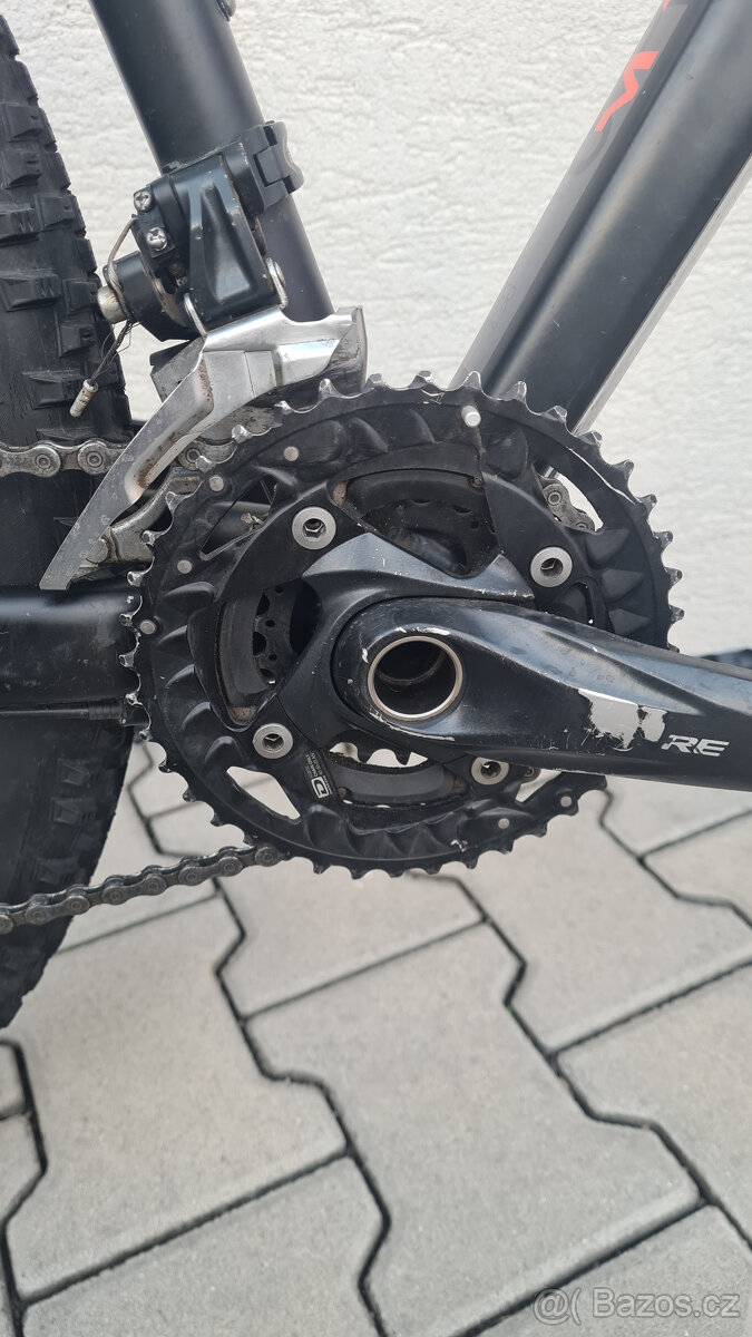 CUBE ACID 29, vzduchová vidlice, Shimano XT, Rám 19 - 9